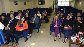 Bto Başkanı Hüseyin Sarıbaş Ve Toplantıya Katılan Kadın Girişimciler.