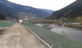 Çevre Ve Şehircilik Bakanlığı, Trabzon Uzungöl Güney Kıyısı Peyzaj Projesine Hız Kesmeden Devam Ediyor.