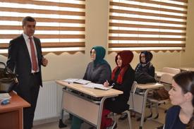 Edremit Halk Eğitimi Merkezi Müdürlüğü Ehem Lise Mezunlarına Yönelik Ygs-lys Sınavlarına Hazırlık Kurslarını Açtı.