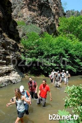 Bursa’da Orhaneli Belediyesi Tarafından 2015 Yılında Başlatılacak Kırsal Turizm Projesi Kapsamında 55 Köy Turizme Uygun Hale Getirilecek. Tüm Köylerin Turistler Tarafından Gezilmesinin Planlandığı Proje Kapsamında Doğası, Mağaraları, Organik Hayatı Ve Kanyon Öne Çıkarılacak.