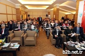 Bursa Valisi Münir Karaloğlu, Uludağ'ı Dört Mevsim Turizmin Yapılacağı Bir Merkez Haline Getireceklerini Söyledi.