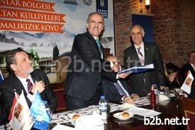 Bursa Tarihi Çarşı Ve Hanlar Bölgesi’ndeki Restorasyon Ve Yenileme Çalışmaları İle Bölgenin Unesco Dünya Mirası Listesi’ne Girmesini Sağlayan Büyükşehir Belediyesi, Çarşının Daha Çok Müşteri Çekmesi Ve Avm Mantığında İşlemesi İçin Düğmeye Bastı.