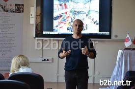 İstanbul Kemerburgaz Üniversitesi Mimarlık Ve Mühendislik Fakültesi İnşaat Mühendisliği Bölüm Başkanı Yrd. Doç Dr. Bekir Oğuz Bartın, Sayısal Öğrenciler İçin Fen Ağırlıklı Meslek Tanıtımı Ve Üniversite Seçiminin Önemini Anlattı.