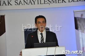 Balıkesir Ticaret Odası Tarafından, Balıkesir Sanayi Odası Konferans Salonunda Düzenlenen Toplantıda Kredi Garanti Fonu'nun (kgf) Faaliyetleri Ve Kobi'lere Sağladığı Destekler Hakkında Katılımcılara Bilgiler Sunuldu.kgf Kurumsal Pazarlama Ve Tanıtım Müdürü Bülent Ersoy