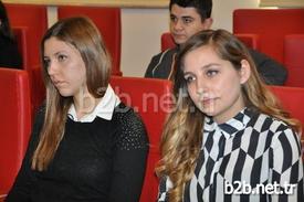 Balıkesir Sanayi Odası Ve Türkiye Standartları Enstitüsü ( Tse ) İşbirliğinde Düzenlenen “kalite Eğitimleri Ve Kalite Zirvesi “ Konulu Eğitimi Tamamlayan Katılımcılar Sertifikaları Düzenlenen Törenle Verildi. Kalitesiz Bir Ülkenin Gelişmesinin Mümkün Olmadığını Belirten Bursa Tse Koordinatörü Mustafa Karaman \