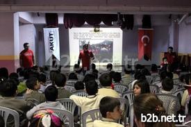 Arama Kurtarma Derneği (akut) Eskişehir Ekibi Tarafından Kentteki İlkokul, Ortaokul Ve Liselerde “deprem Bilinçlendirme Semineri” Veriliyor.