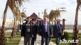 Hrü Rektörü Prof.dr. İbrahim Halil Mutlu, Ziraat Fakültesi Toplantı Salonunda Basın Mensuplarıyla Bir Araya Geldi.