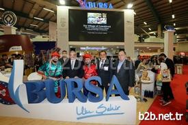 Bursa’nın Büyük Bir ‘şehir Markası’ Olmasını Hedefleyen Bursa Valiliği Emıtt Fuarı’na Çıkarma Yaptı. Bursa Büyükşehir Belediyesi, İlçe Belediyeleri, Stk’lar Ve Bursalı Turizm Yatırımcıları İle Birlikte Fuara Katılan Valilik, 330 Metrekarelik Dev Bir Stantla Bursa’yı Türk Ve Dünya Turizmcilerine Tanıtmayı Hedefliyor.