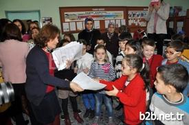 2014-2015 Eğitim-öğretim Yılının İlk Döneminin Sona Ermesi İle Tekirdağ’da 163 Bin 550 Öğrenci Karne Heyecanı Yaşadı.