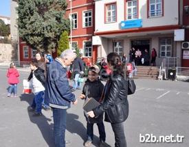 2014-2015 Eğitim-öğretim Yılının İlk Döneminin Sona Ermesi İle Tekirdağ’da 163 Bin 550 Öğrenci Karne Heyecanı Yaşadı.