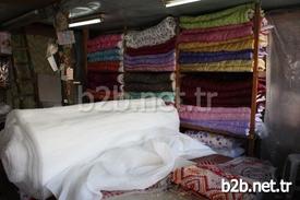 Afyonkarahisar’da Soğuk Geçen Kış Mevsiminde Yorgancı Esnafı, Havaların Sert Geçmesine Rağmen Satışların İstenilen Düzeyde Olmadığından Dert Yakındılar.