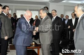 Yalova Valiliği İle Ensar Vakfı Tarafından Yalova'da Yapılacak Ve Marmara Bölgesinde Bir İlk Olarak Tarihe Geçecek Olan Yalova İmam Hatip Lisesi Ve Ortaokulu Külliyesi'nin Protokolü İmzalandı. 24 Bin Metre Kare Kapalı Alanda Yer Alacak Olan Külliye Osmanlı Ve Selçuklu Mimarisini Yansıtacak.