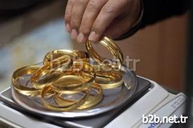 Kuyumcular, Nakit Para Sıkıntısı Yaşadıkları İçin Altınlarını Bozdurmak İsteyen Müşterilere Olumsuz Cevap Vermek Zorunda Kalıyor.