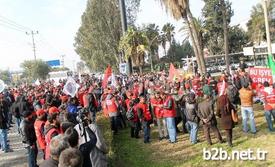 Birleşik Metal-iş Sendikası İle Türkiye Metal Sanayicileri Sendikası Arasında Yürütülen Toplu İş Sözleşmesi Görüşmelerinde Anlaşmaya Varılamayınca, Mersin'de Çimsataş Fabrikası'nda Çalışan Birleşik Metal İş Sendikası Üyesi 540 İşçi Grev Başlattı.