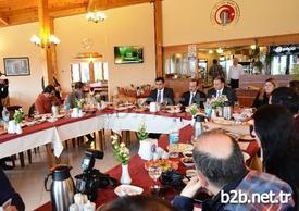 Avrasya Yerel Yönetimler Birliği Genel Başkanı Hasan Cengiz, Çomü Rektörü Prof. Dr. Sedat Laçiner Ve Çomü Tv Genel Yayın Yönetmeni Murat Bulut, Çomü Terzioğlu Yerleşkesi Yamaç Kafe’de Bir Basın Toplantısı Düzenledi.