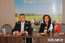 Sütaş Genel Müdür Yardımcısı Tarık Tezel Ve Eşi