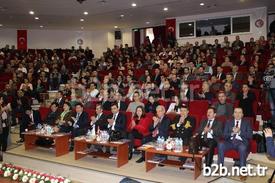 Çanakkale Onsekiz Mart Üniversitesi (çomü) Rektörü Prof. Dr. Sedat Laçiner, Avrasya Yerel Yönetimler Birliği (ayyb) Tarafından Verilen, ‘yılın Rektörü’, ‘bilge Kağan Avrasya Bilim Ödülü’ Ve ‘balkanlar Avrasya Onur Ödülü’nü, Düzenlenen Törenle Aldı.