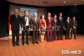 Çanakkale Onsekiz Mart Üniversitesi (çomü) Rektörü Prof. Dr. Sedat Laçiner, Avrasya Yerel Yönetimler Birliği (ayyb) Tarafından Verilen, ‘yılın Rektörü’, ‘bilge Kağan Avrasya Bilim Ödülü’ Ve ‘balkanlar Avrasya Onur Ödülü’nü, Düzenlenen Törenle Aldı.