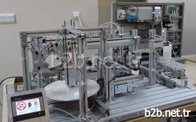 Fırat Üniversitesi Teknoloji Fakültesi Mekatronik Mühendisliği 4. Sınıf Öğrencilerinden Rıdvan Usluğ Ve Hakan Büyükpatpat Bitirme Projesi Olarak İnsansız Fabrika Otomasyonu Üretti.