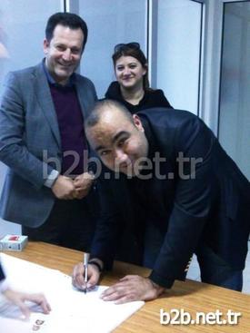 Ünlü Türkücü İbrahim Tatlıses, Kuşadası’ndaki 4 Yıldızlı Tatlıses Oteli’ni Sattı.