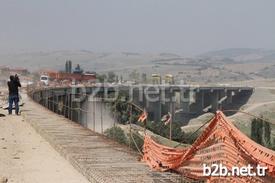 Mustafakemalpaşa Belediye Başkanı Sadi Kurtulan, İstanbul-izmir Otoyolu İle Hem Organize Sanayinin Hem De İlçenin Rahat Ulaşım Açısından Değer Kazanacağını Söyledi.