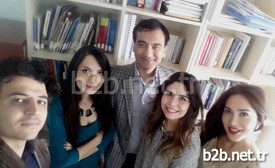 Çukurova Üniversitesi’nden Yrd. Doç. Dr. Mehmet Can Şahin, Arş. Gör. Işıl Taş, Arş. Gör. İrem Gürgah Oğul, Arş. Gör. Emel Çilingir Ve Arş. Gör. Oğuz Keleş, “tablet Bilgisayarların Okul Öncesi Eğitimde Öğrenmede Destekleyici Materyal Olarak Kullanılmasını” Araştırdı.