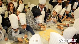 Devlet Himayesindeki Çocuklar, Otel Mutfağında Kurabiye Yaparak Hem Eğlendi, Hem Öğrendi.