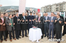 Özdilek Firması Tarafından Bursa'nın Gemlik İlçesine Yapılacak Okulun Temeli Törenle Atıldı.