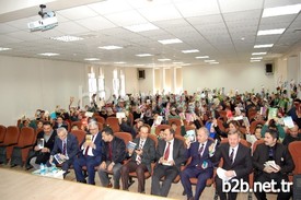 Çankırı'da Öğrenciler ‘çocuğumla Okuyorum’ Projesi Kapsamında Haftada Bir Gün Aileleriyle Birlikte Kitap Okuyor.