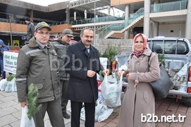 21-26 Mart Tarihleri Arasında Kutlanan Orman Haftası Etkinlikleri Fidan Dikim Ve Dağıtımı Faaliyetleri İle Başladı. İnegöl Orman İşletme Müdürü Muhammed Çolak, 2015 Yılı İçerisinde 150 Bin Fidanı Toprakla Buluşturmayı Hedeflediklerini Aktardı.