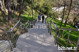 Bülent Ecevit Üniversitesi (beü), Türkiye’den 9 Üniversitenin Katıldığı Green Metric Üniversite Sürdürülebilirlik Derecelendirmesinde Türkiye Birincisi Oldu. Beü, En Çevreci Üniversite İddiasını, Derecelendirme Platformunun Değerlendirmesiyle Kanıtlamış Oldu.