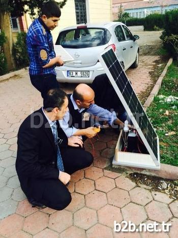 Mardin Artuklu Üniversitesi Öğrencileri, Güneş Enerjisinden Elektrik Üretti.