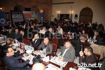 Bursa Tarihi Çarşı Ve Hanlar Bölgesi’ndeki Restorasyon Ve Yenileme Çalışmaları İle Bölgenin Unesco Dünya Mirası Listesi’ne Girmesini Sağlayan Büyükşehir Belediyesi, Çarşının Daha Çok Müşteri Çekmesi Ve Avm Mantığında İşlemesi İçin Düğmeye Bastı.