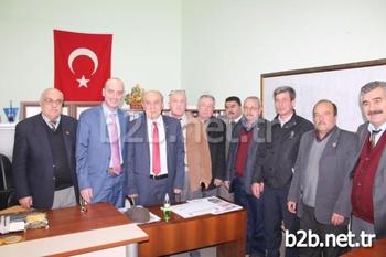 Türkiye'de Etkili Olan Soğuk Hava Şartları Etkisini Kaybederken, Karın Kalkması Ve Suların Çekilmesiyle Üreticilerin De Hasarları Gün Yüzüne Çıktı. Gemlik'teki Zeytin Üreticileri, Kırılar Ve Göz Yanığı Diye İfade Edilen Hasar Tespiti İçin Bir Araya Geldi.