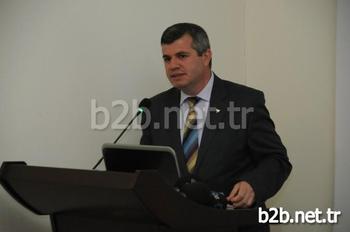 Ordu İşkur Müdürü İsa Kaymak, Bir Çok Kişinin Bir İşte Çalıştığı Halde Daha İyi Bir İş Bulabilmek Amacıyla Kurumlarına İş Kaydı Yaptırdığını Belirterek, “2014 Yılında İşverenler Tarafından Müdürlüğümüze 9 Bin 370 İşgücü Talebine Karşılık İş Arayan 34 Bin 590 Kişiyi Yönlendirmemize Rağmen 4 Bin 472’si İşe Yerleştirilmiştir” Dedi.