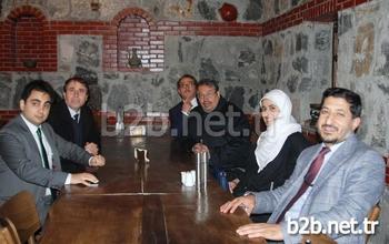 Kuveyt EvkÂf Bakan Vekili Dr. Adil El Fellah, Kardelen Kestane Şekeri Üretim Tesislerini Ziyaret Etti. Dr. El Fellah, İnceleme Sonrasında Yaptığı Açıklamada Tesisi Çok Beğendiğini Söyledi.