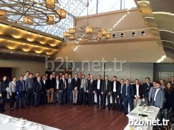 İstanbul’da Yerel Zincir Market Ağı Temsilcileriyle Bir Araya Gelen Marmara Birlik Başkanı Hidamet Asa, İstanbul'daki Pazarın Yüzde 50’sine Talip Olduklarını Söyledi.