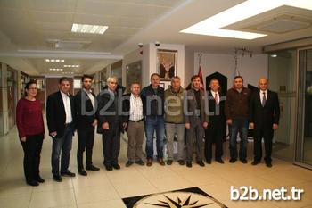 İranlı İş Adamları, Menemen Ticaret Odası Ve İzmir Serbest Bölge Kurucu Ve İşleticisi’ne (izbaş) Yaptıkları Ziyarette, İzmirli İş Adamlarına Seslenerek Ticari Ortaklık Çağrısında Bulundu.