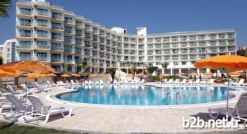 Ünlü Türkücü İbrahim Tatlıses, Kuşadası’ndaki 4 Yıldızlı Tatlıses Oteli’ni Sattı.