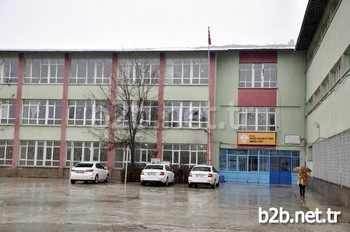 Alevi Örgütlerinin Tüm Türkiye’de Zorunlu Din Derslerinin Kaldırılması Amacıyla Başlattığı İki Günlük Okul Boykotu, Nüfusunun Büyük Bölümü Alevi Olan Tunceli’de Karşılık Buldu. Tunceli’de Velilerin Büyük Bölümü Öğrencileri Okula Göndermedi.