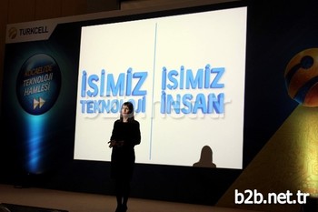 Turkcell Kurumsal Pazarlama Ve Satıştan Sorumlu Genel Müdür Yardımcısı Selen Kocabaş, Teknolojik Destekleri Hakkında Firmalara Çeşitli Sunumlar Gerçekleştirdi.