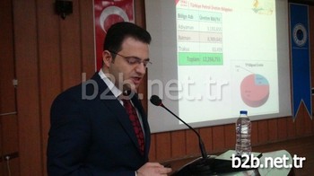 Türkiye Petrolleri Anonim Ortaklığı (tpao) Batman Bölge Müdürü Gökhan Akın, Petrolün Yıllık Bazda Adıyaman'da 3 Milyon Varil, Batman'da 9 Milyon Varil Ve Trakya'da 83 Bin Varil Olmak Üzere Toplam 12 Milyon Varil Üretimi Olduğunu Belirterek, Tpao'nun Son Yıllarda Üretimde En Üst Seviyeyi Yakaladığını Söyledi.