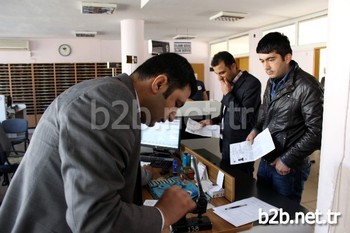 Adıyaman’da Ygs’ye Girmek İçin Hazırlanan Ancak Kimliklerini Kaybeden 52 Öğrenciye Hızlı Bir Şekilde Kimlik Çıkartılarak, Sınava Girmeleri Sağlandı.