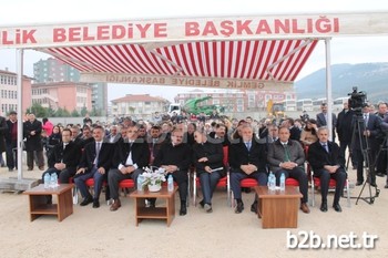 Özdilek Firması Tarafından Bursa'nın Gemlik İlçesine Yapılacak Okulun Temeli Törenle Atıldı.