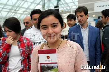 Antalya’da Üniversite İle Üniversiteye Hazırlanan Öğrencilerin Bir Araya Geldiği 15. Yükseköğretim Tanıtım Ve Eğitim Günleri Başladı. Fuarda Stant Açan Nişantaşı Üniversitesi, Öğrencileri Yüzde 75 Ve Kız Öğrencileri İse Artı Yüzde 5 Burs İle Karşıladı.