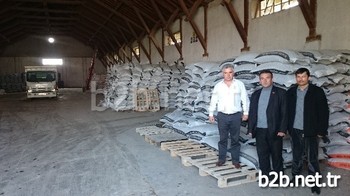 Yağlı Tohumlar Kooperatifi Başkanı Hakkı Çetin, 2015 Yılında 2 Bin Ton Ayçiçeği Almayı Planladıklarını Söyledi.