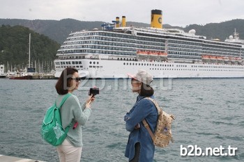 Muğla’nın Marmaris İlçesine 2015’in İlk Turist Kafilesi, Deniz Yoluyla Çin’den Geldi.